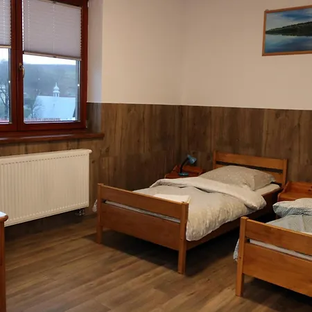 W Moszczenicy U Pasonia